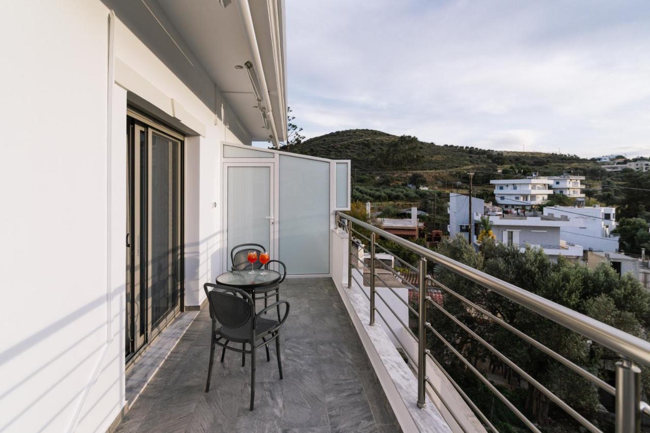 Lychnos Apartments Kamilari Ngoại thất bức ảnh